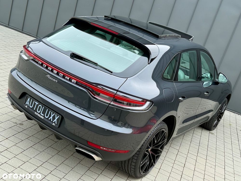 Porsche Macan - 40