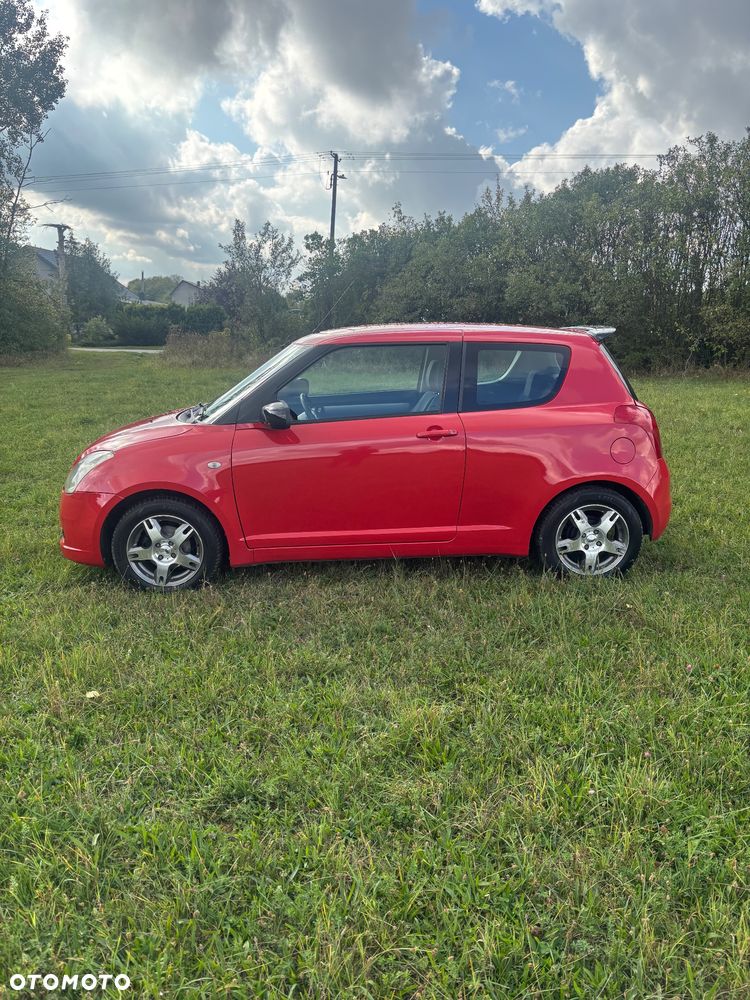Suzuki Swift 1.3 A-M-T Comfort - 5