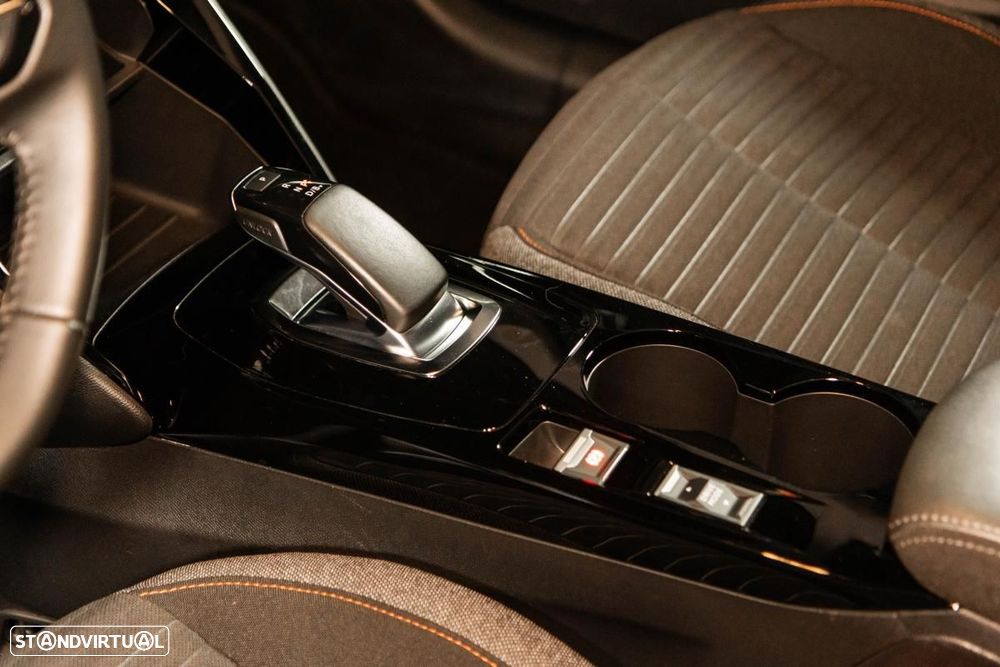 Peugeot e-208 50 kWh Active - 37