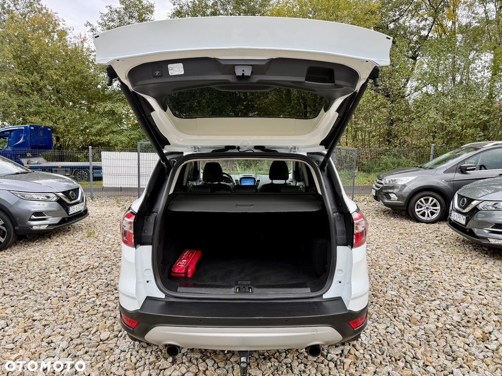Ford Kuga 1.5 EcoBoost 2x4 Titanium - 33