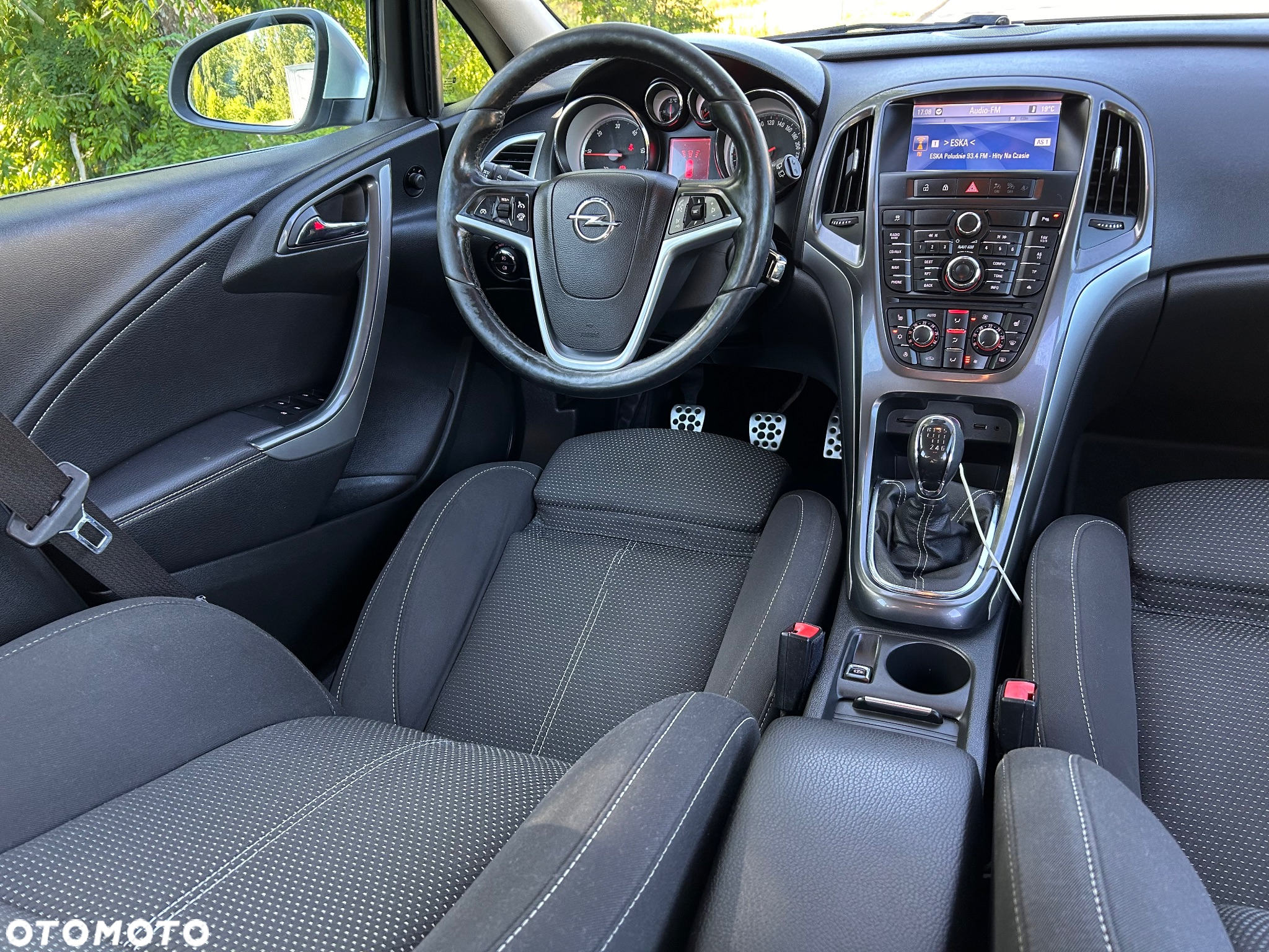 Opel Astra IV 1.7 CDTI Cosmo - 8