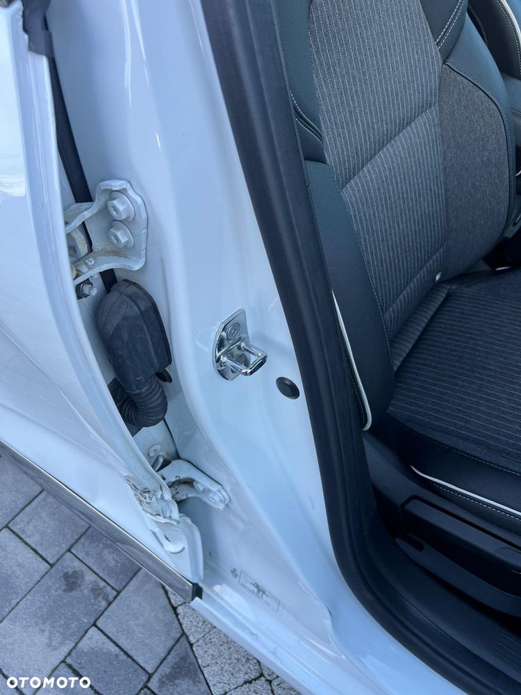 Renault Clio - 6