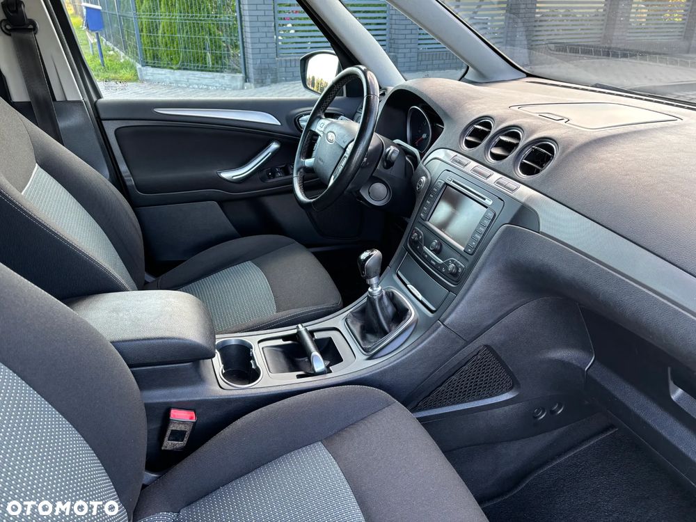 Ford Galaxy 2.0 TDCi Titanium - 22