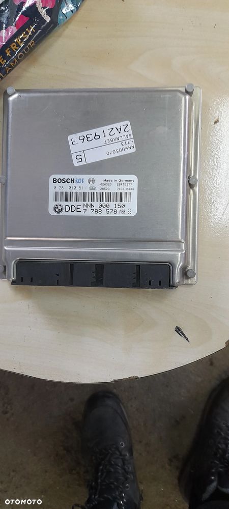 KOMPUTER SILNIKA LAND ROVER 0281010811 NNN000150