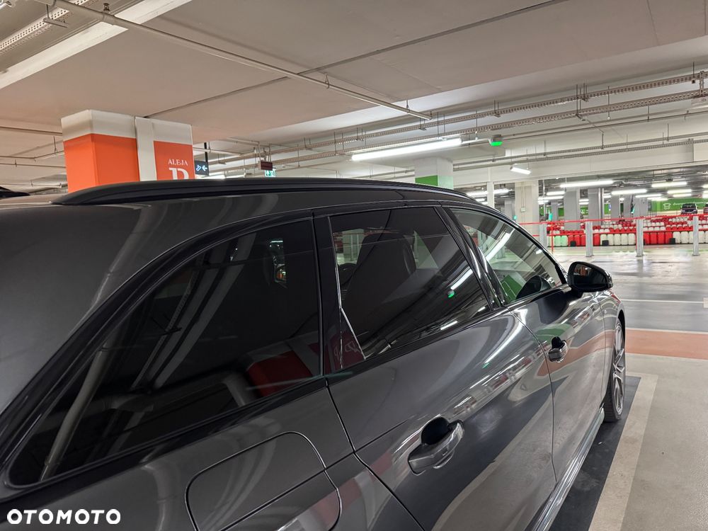 Audi A4 Avant 40 TDI quattro S tronic S line - 19