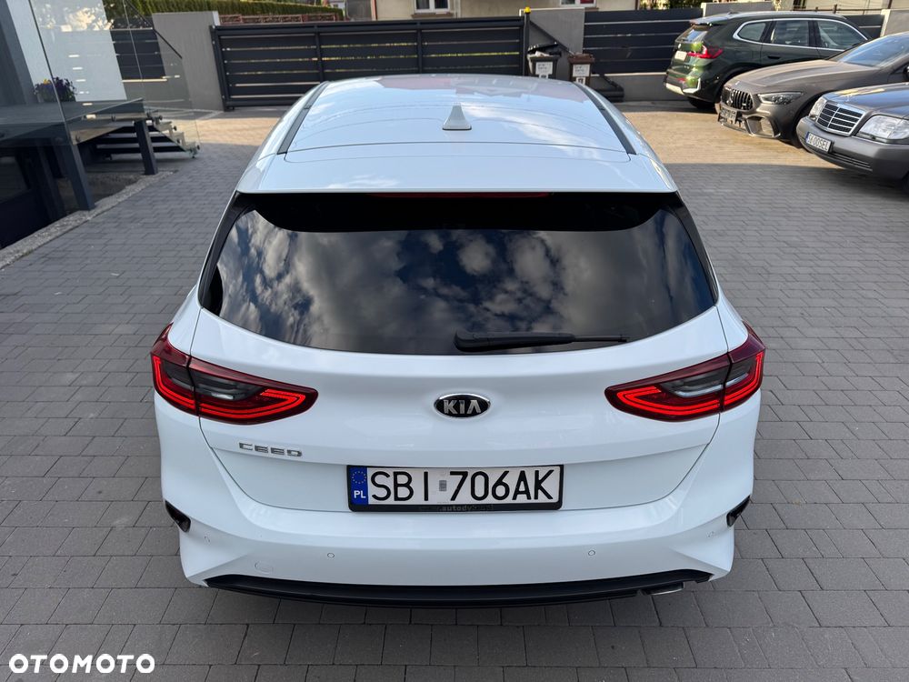 Kia Ceed 1.4 T-GDI L DCT - 11