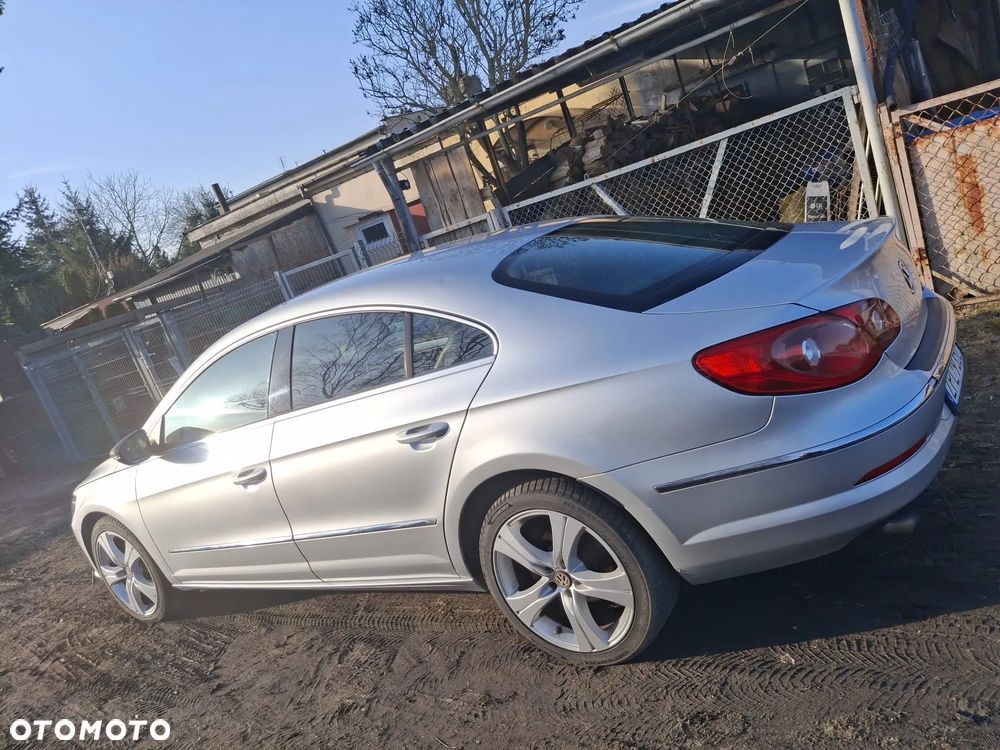 Volkswagen Passat CC - 10