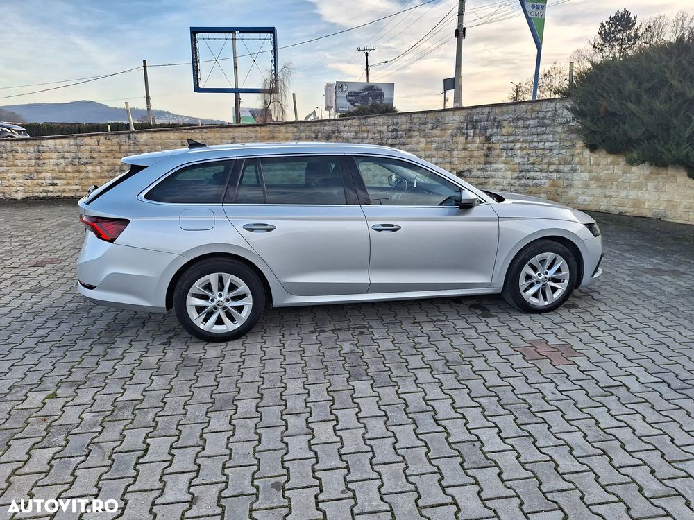 Skoda Octavia 2.0 TDI DSG First Edition - 7