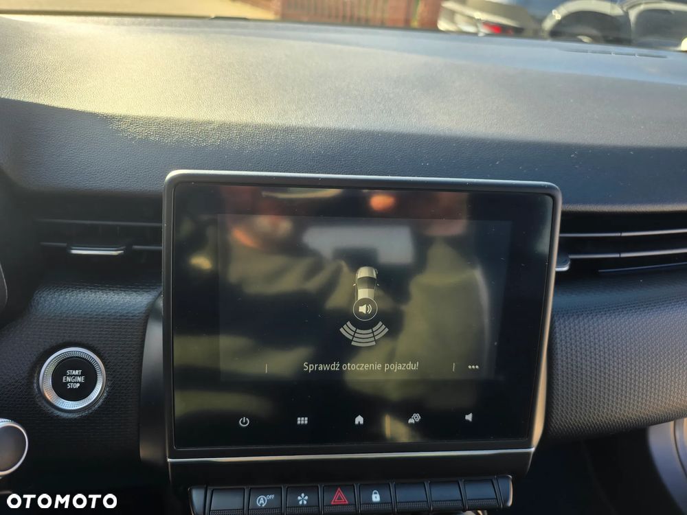 Renault Clio - 31