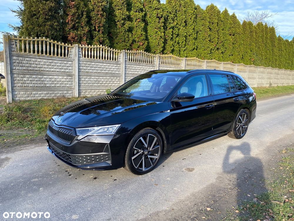 Skoda Octavia 1.5 TSI mHEV DSG Sportline - 2