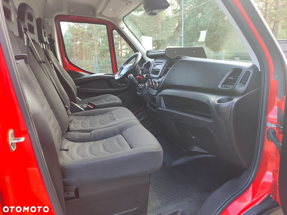 Iveco Daily - 18