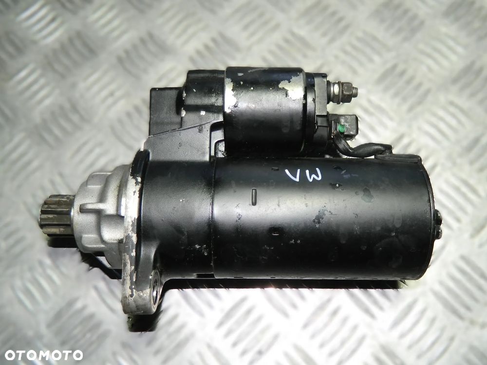 VW Bora I Golf IV Polo IV Sharan New Beetle rozrusznik 1.6 1.8T 1.9 TDI 2.3V5 2.8V6 3.2RSI R32 - 2
