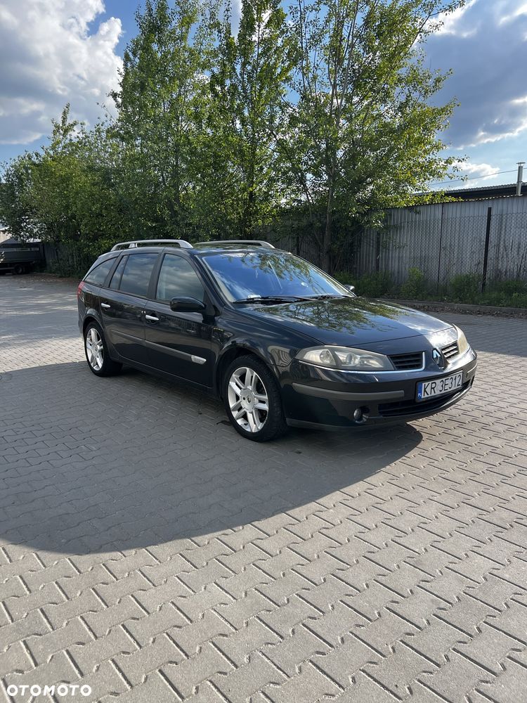 Renault Laguna - 1