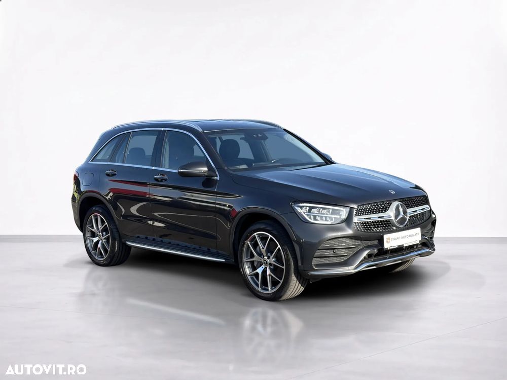 Mercedes-Benz GLC 300 de 4Matic 9G-TRONIC - 9