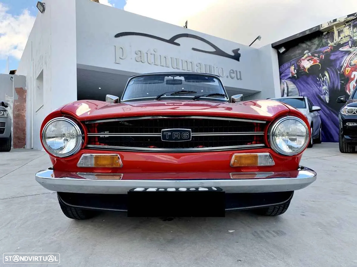 Triumph TR6 - 56