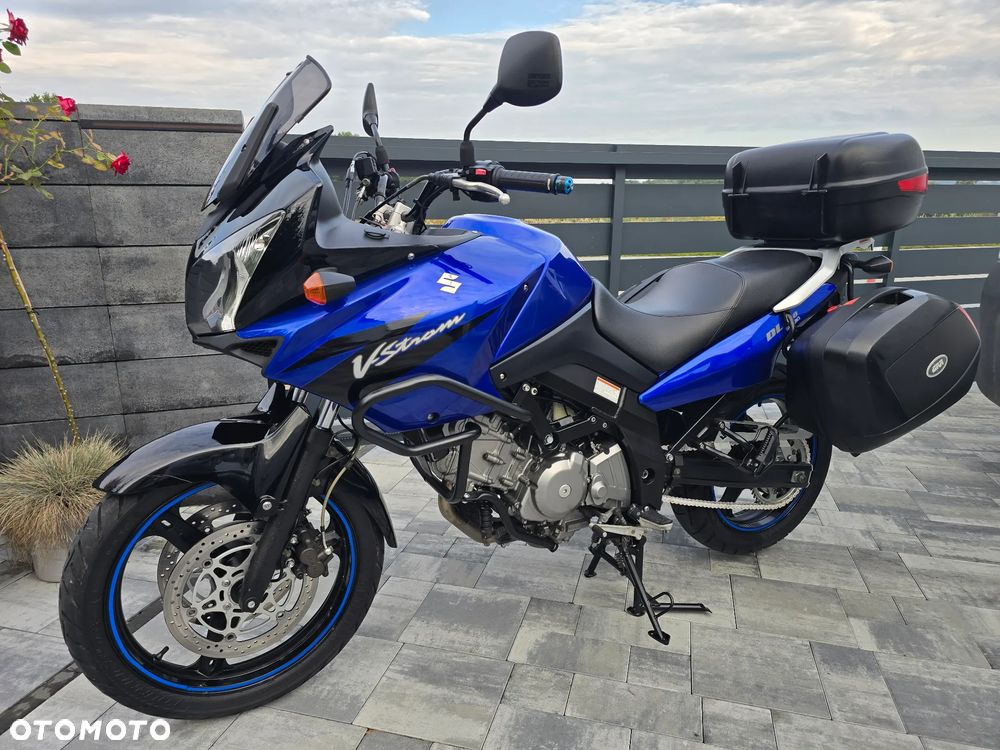 Suzuki V-STROM