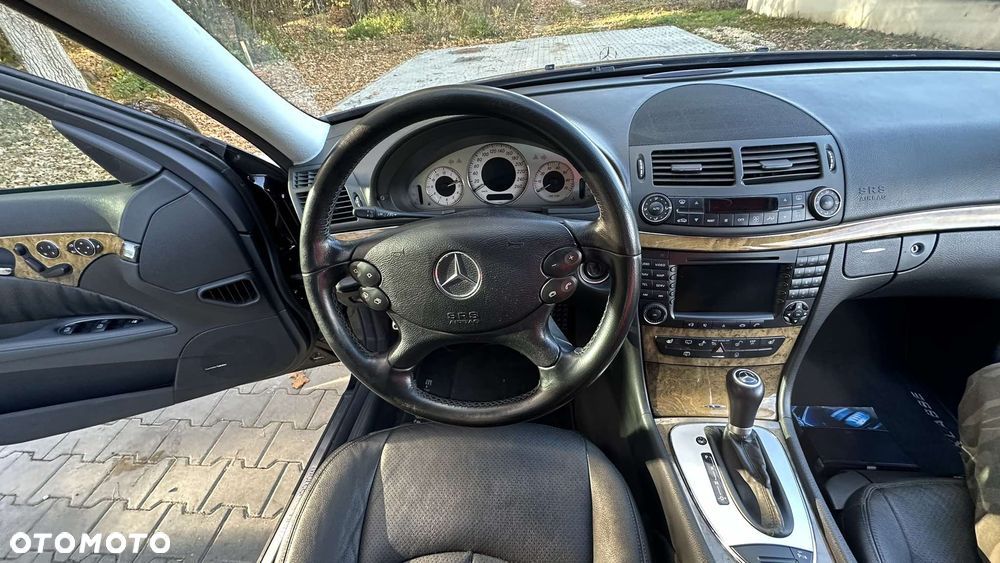 Mercedes-Benz Klasa E ver-350-t-avantgarde - 7