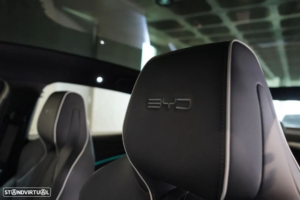 BYD Seal 82.5 kWh Design - 40