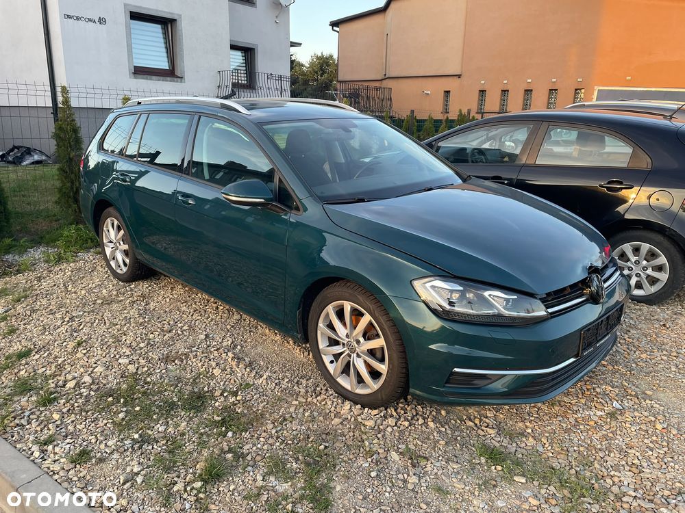Volkswagen Golf 1.5 TSI BMT Evo Comfortline - 2