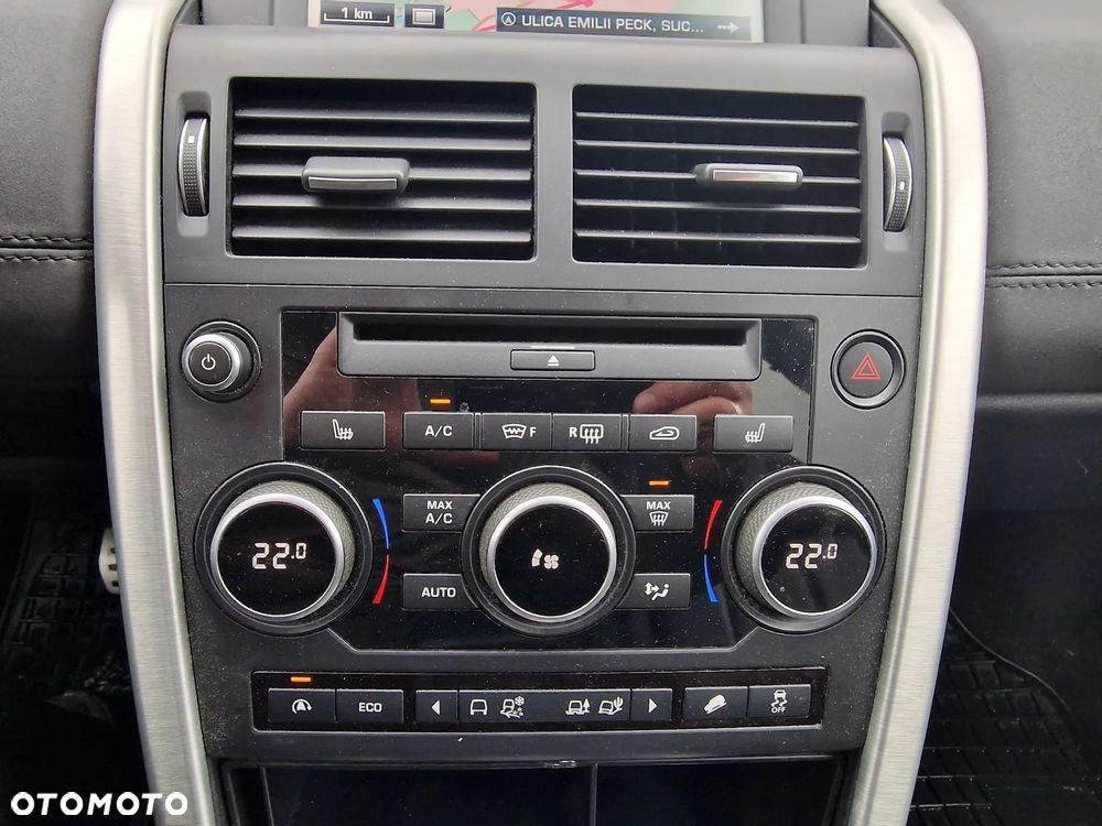 Land Rover Discovery Sport 2.0 TD4 HSE - 30