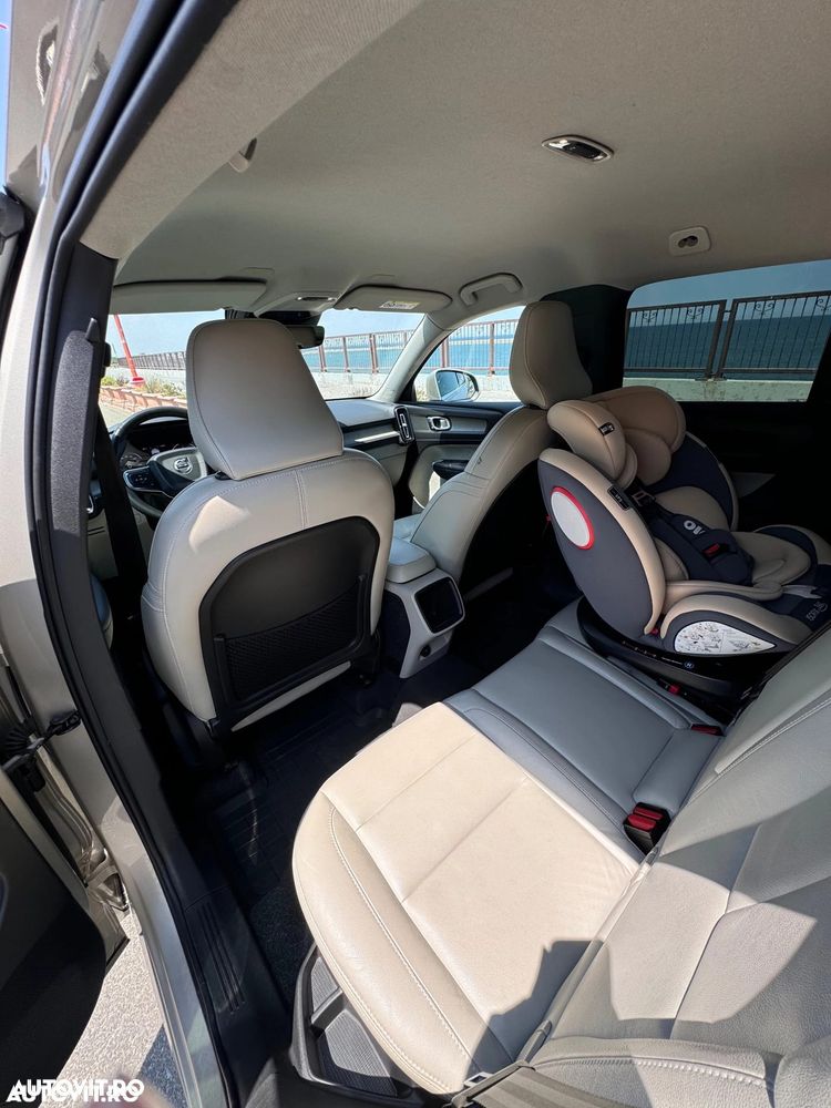 Volvo XC 40 T4 AWD Inscription - 4
