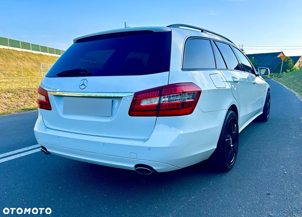 Mercedes-Benz Klasa E 350 CDI 4-Matic BlueEff Elegance - 5