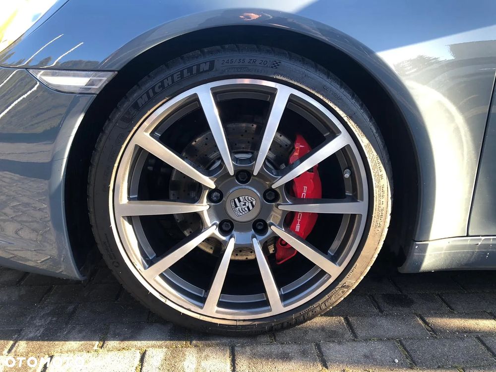 Porsche 911 Carrera S PDK - 15