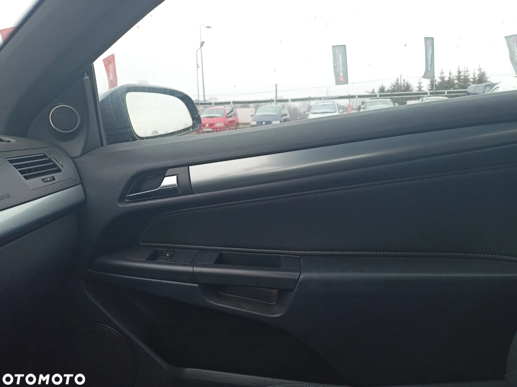 Opel Astra TwinTop 2.0 T Cosmo - 11