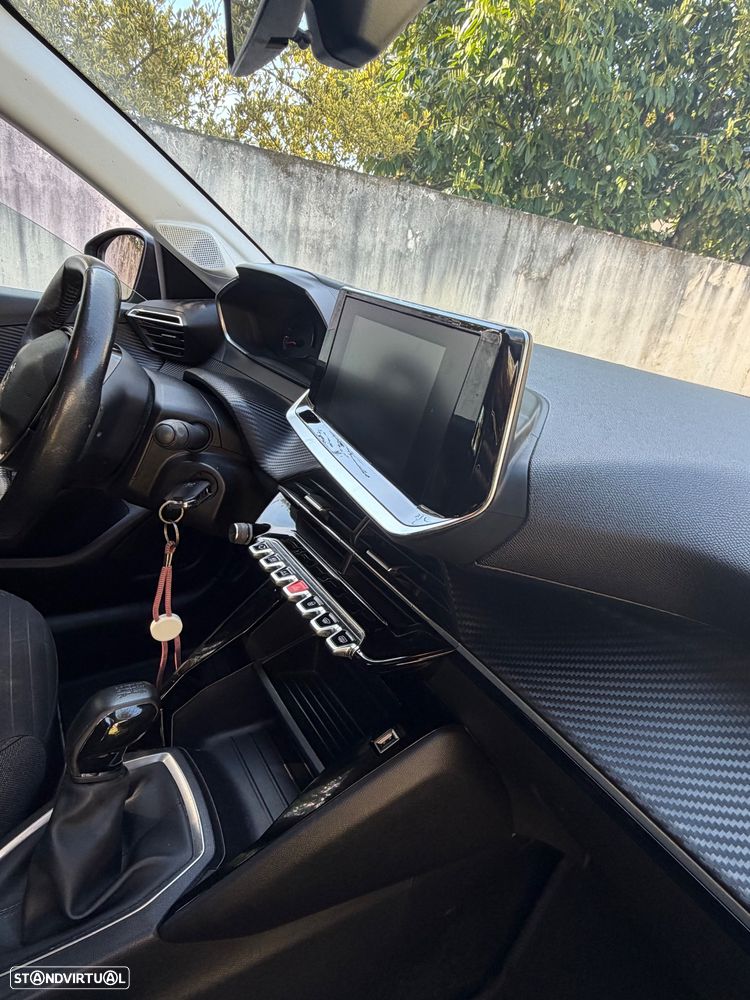 Peugeot 208 1.2 PureTech Active - 4