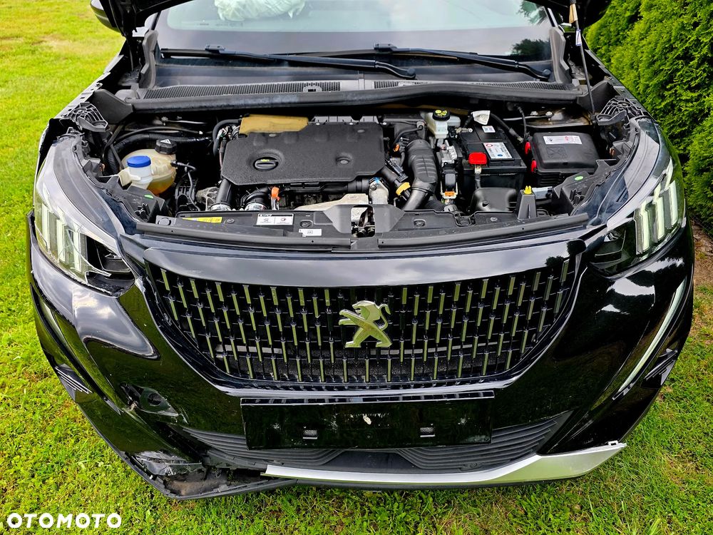 Peugeot 2008 1.5 BlueHDi GT Line S&S EAT8 - 9