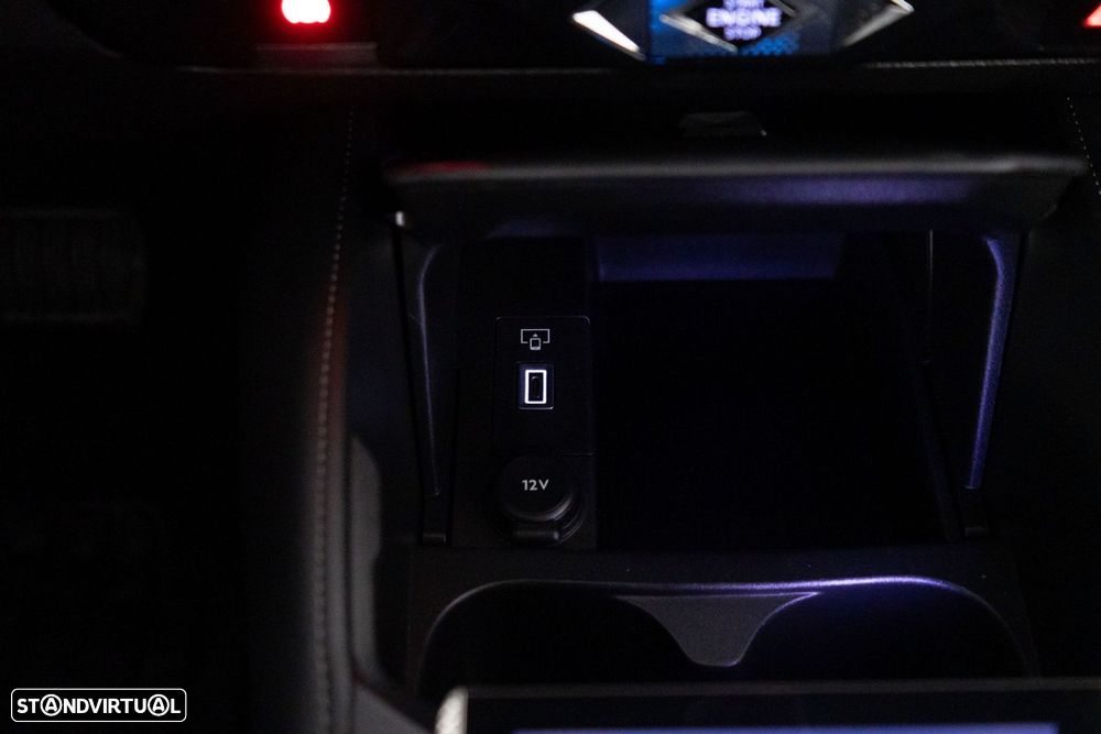 DS DS4 E-Tense Trocadero EAT8 - 27