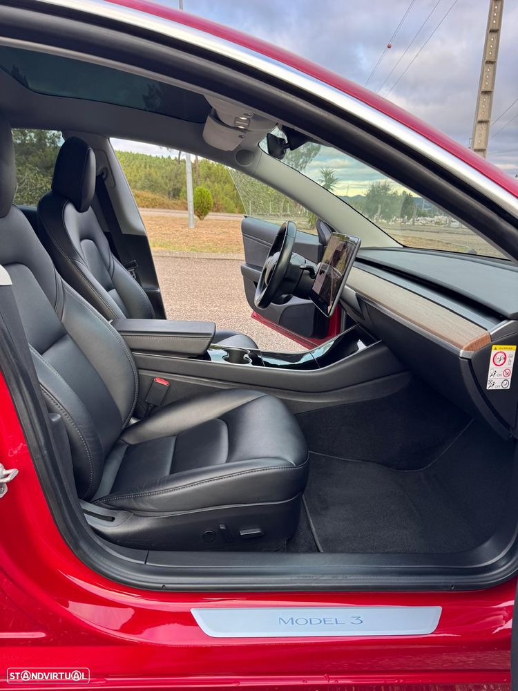 Tesla Model 3 Long-Range Dual Motor AWD - 13