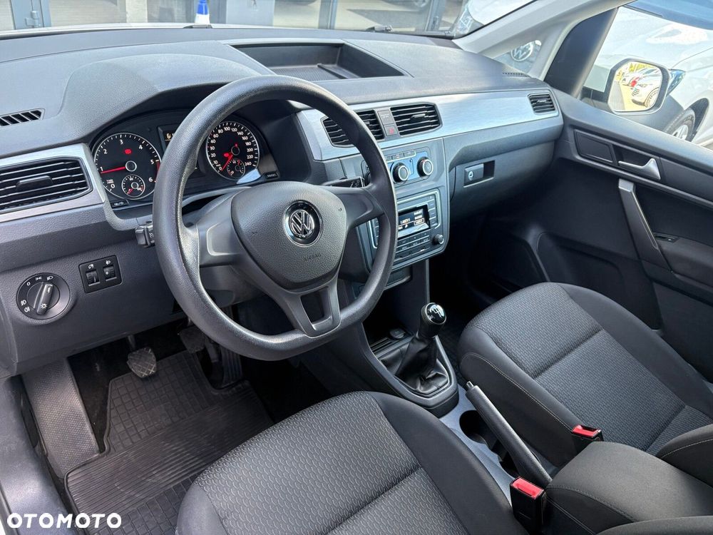 Volkswagen Caddy - 12