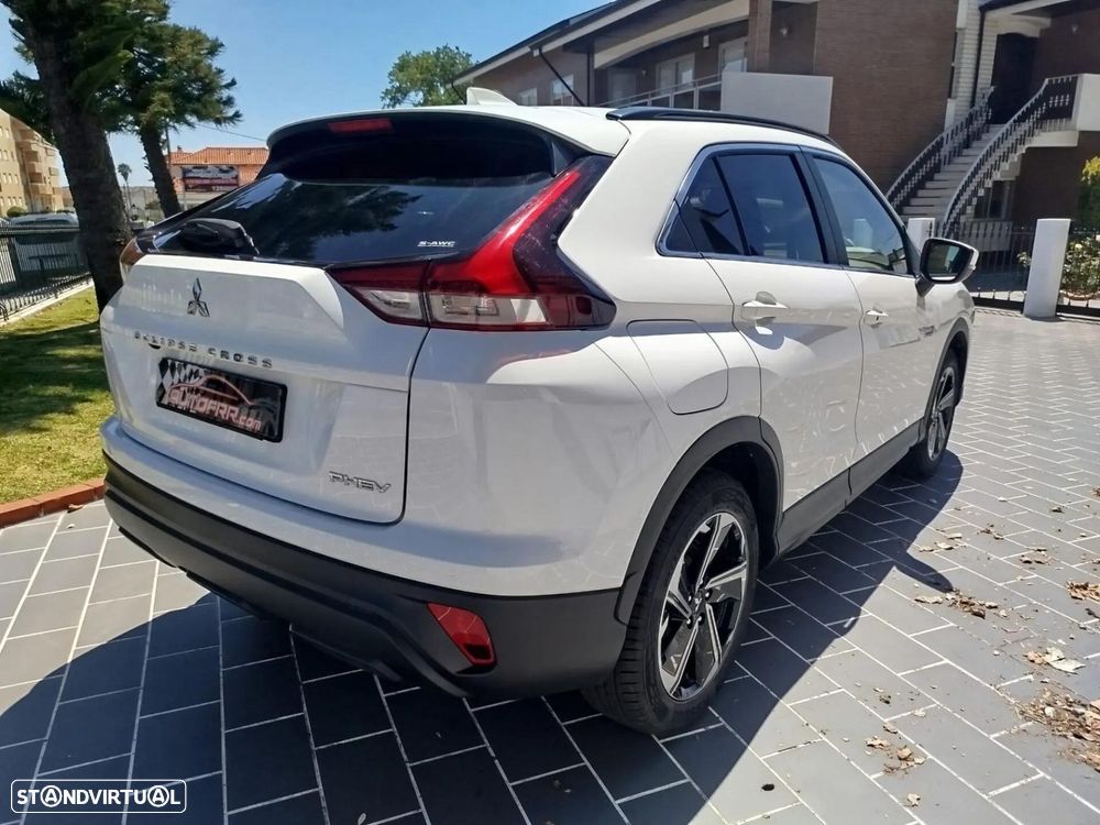 Mitsubishi Eclipse Cross 2.4 PHEV Black Edition - 20