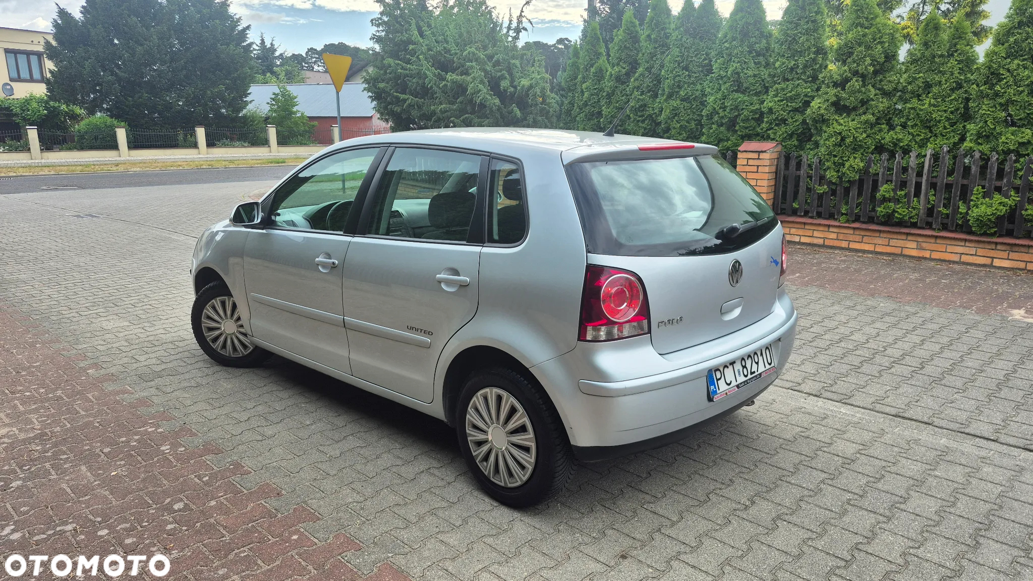 Volkswagen Polo 1.2 Entry - 2
