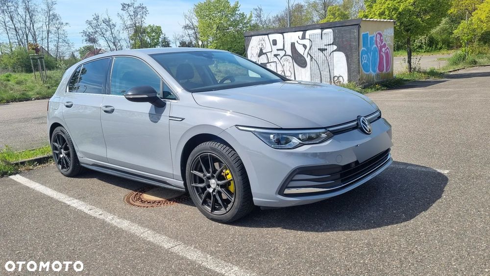 Volkswagen Golf 1.5 eTSI EVO Style DSG - 2