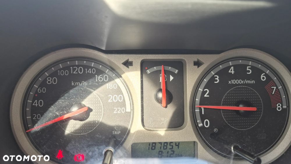 Nissan Note 1.6 Tekna - 2