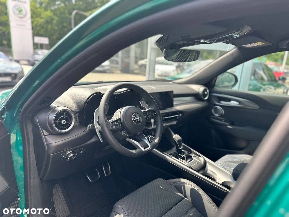 Alfa Romeo Tonale 1.5 T4 GSE mHEV Veloce DCT - 6