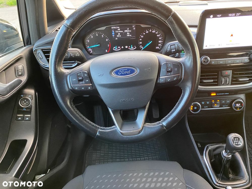 Ford Fiesta 1.0 EcoBoost Titanium X - 19
