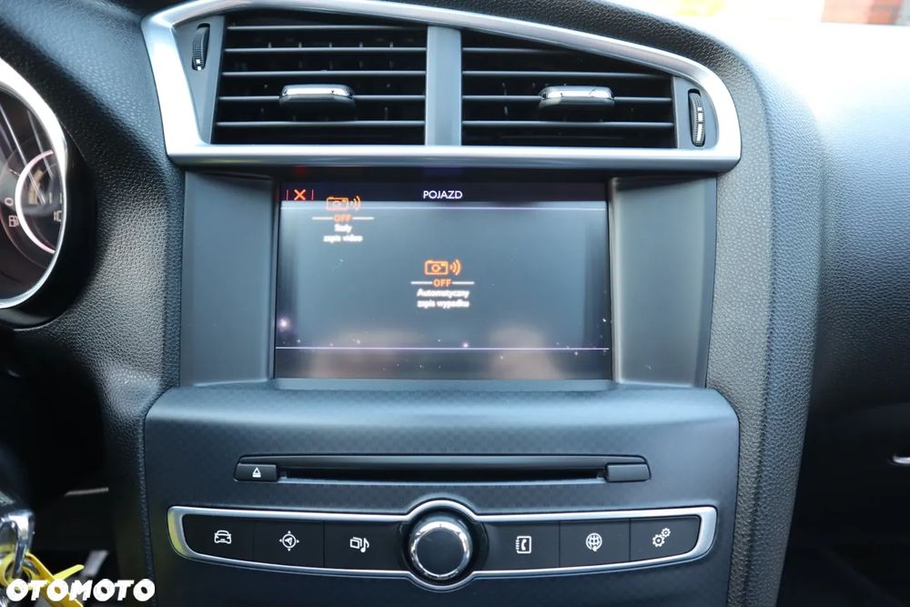 DS Automobiles DS 4 - 18