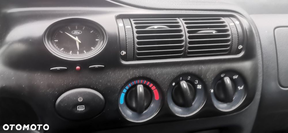 Ford Escort 1.8 XR3i - 15