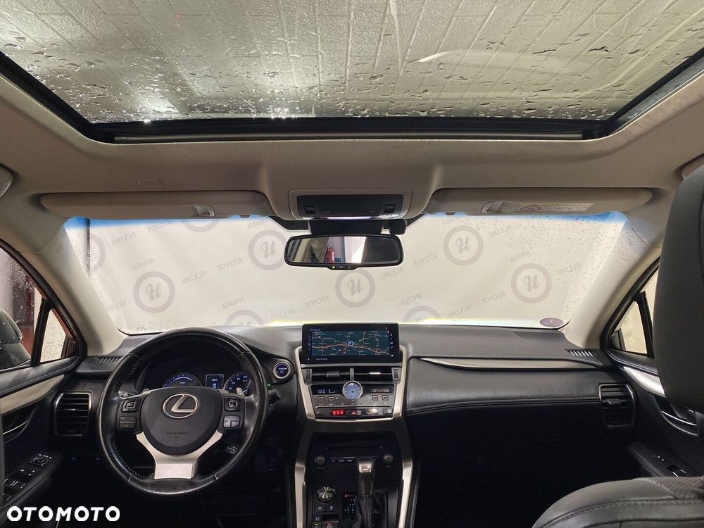 Lexus NX 300h Elegance AWD - 11