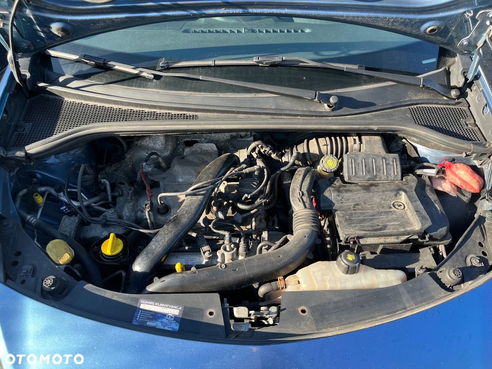 Renault Clio 1.2 16V TCE Alize - 11