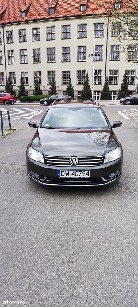 Volkswagen Passat Variant 2.0 TDI BlueMotion Technology Highline - 8
