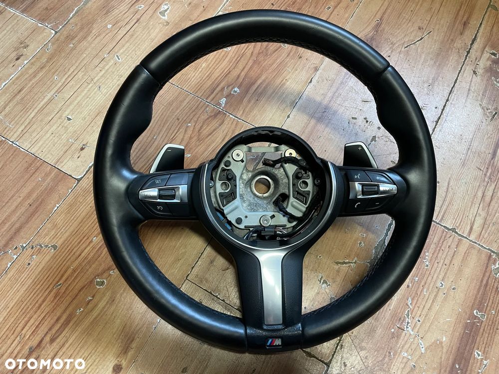 BMW 5 F10 F11 6 F06 F12 F01 Kierownica wielofunkcyjna M pakiet łopatki - 1