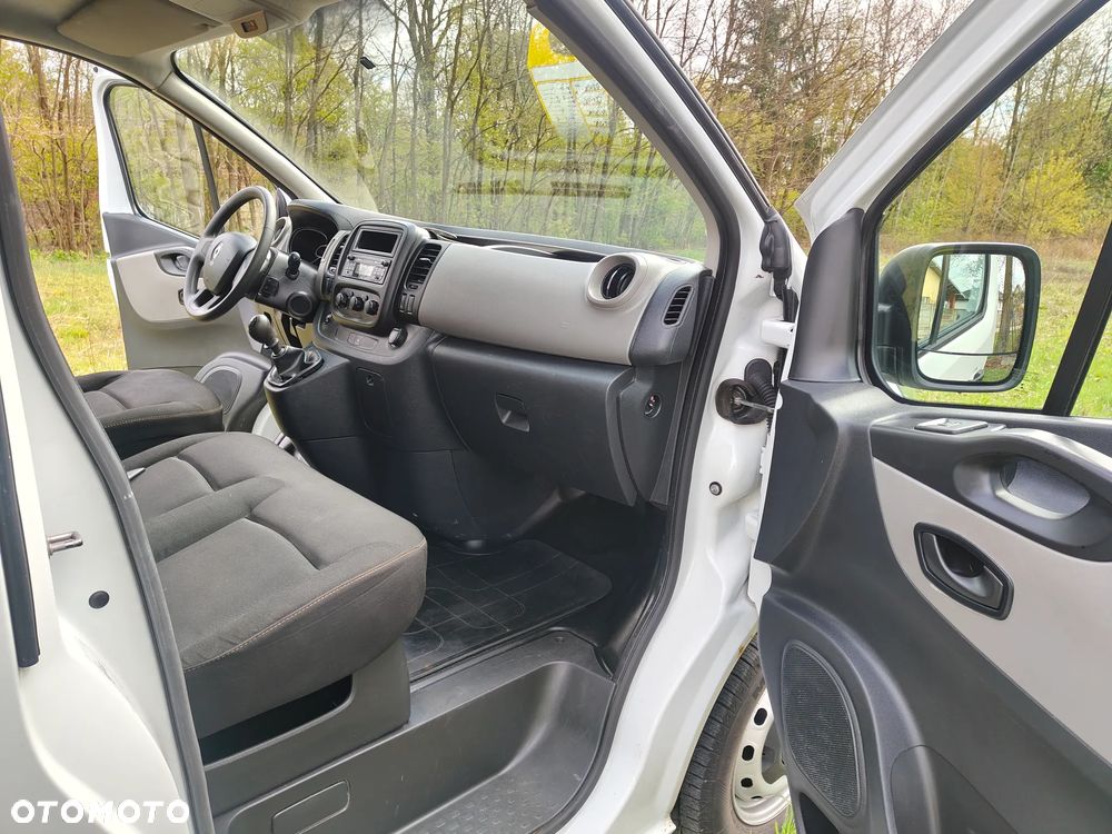 Renault Trafic - 13
