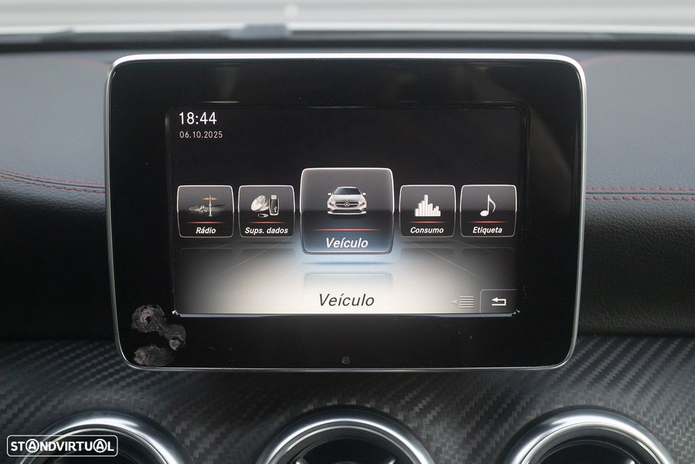Mercedes-Benz A 180 d AMG Line - 10