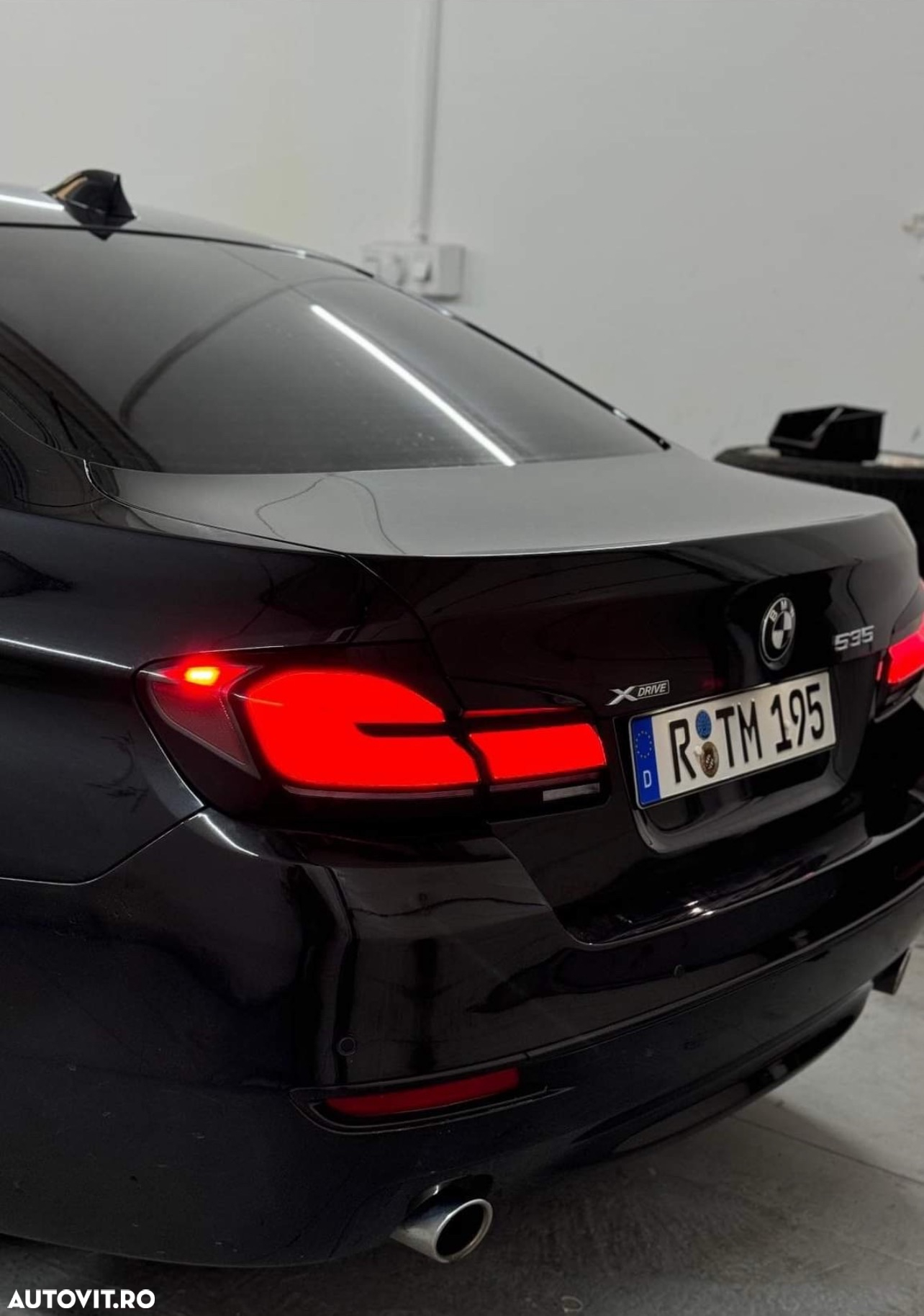BMW Seria 5 535d xDrive - 11