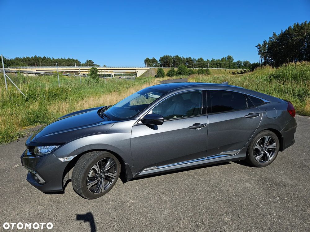 Honda Civic 1.5 T Executive CVT - 11