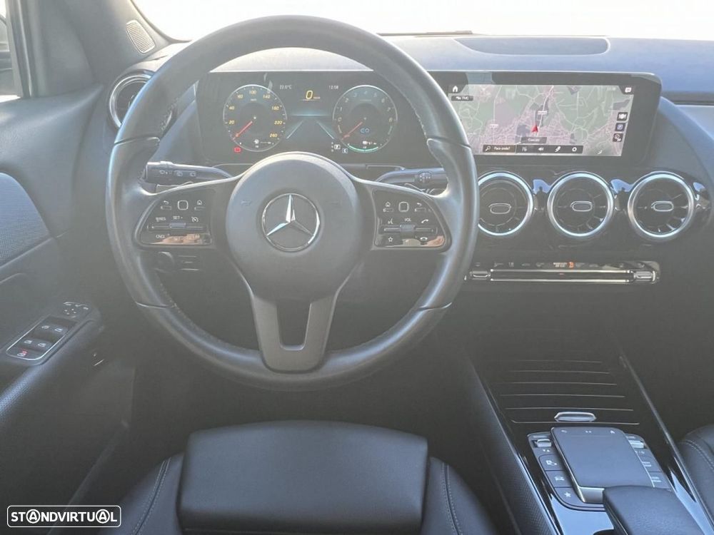 Mercedes-Benz GLA 250 e Style - 12